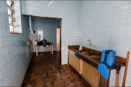 Casa para alugar com 241m², 5 quartos e 2 vagas Casa para alugar com 241m², 5 quartos e 2 vagasCozinha
