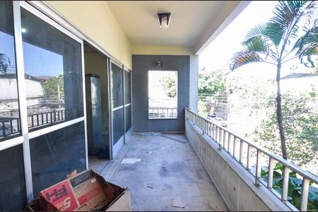 Casa para alugar com 241m², 5 quartos e 2 vagas Casa para alugar com 241m², 5 quartos e 2 vagasTerraço