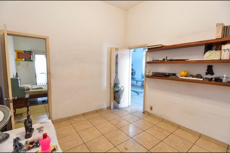 Casa para alugar com 241m², 5 quartos e 2 vagas Casa para alugar com 241m², 5 quartos e 2 vagasQuarto 1