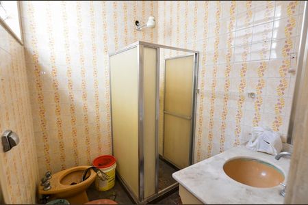 Casa para alugar com 241m², 5 quartos e 2 vagas Casa para alugar com 241m², 5 quartos e 2 vagasBanheiro da Suíte