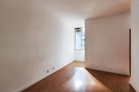 Apartamento para alugar com 58m², 2 quartos e 1 vaga Apartamento para alugar com 58m², 2 quartos e 1 vagaSala