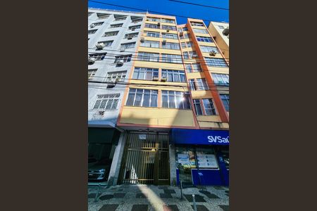 Apartamento para alugar com 58m², 2 quartos e 1 vaga Apartamento para alugar com 58m², 2 quartos e 1 vagaFachada