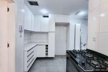 Apartamento para alugar com 58m², 2 quartos e 1 vaga Apartamento para alugar com 58m², 2 quartos e 1 vagaCozinha