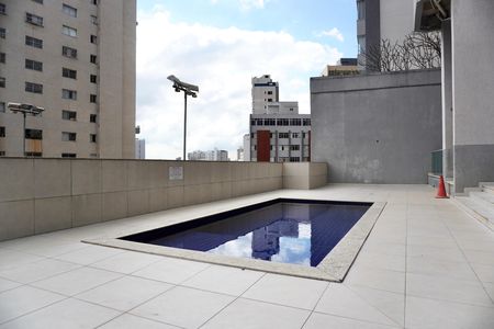 Apartamento para alugar com 70m², 2 quartos e 2 vagas Apartamento para alugar com 70m², 2 quartos e 2 vagasÁrea comum - Piscina