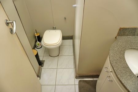 Apartamento para alugar com 70m², 2 quartos e 2 vagas Apartamento para alugar com 70m², 2 quartos e 2 vagasBanheiro Social