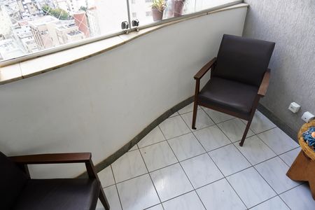 Apartamento para alugar com 70m², 2 quartos e 2 vagas Apartamento para alugar com 70m², 2 quartos e 2 vagasVaranda da sala
