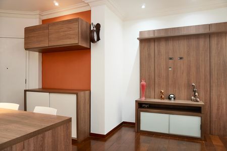 Sala  de apartamento para alugar com 2 quartos, 70m² em Sion, Belo Horizonte