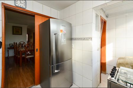 Apartamento à venda com 85m², 4 quartos e 2 vagasCozinha