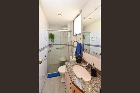 Apartamento à venda com 85m², 4 quartos e 2 vagasBanheiro Suíte 