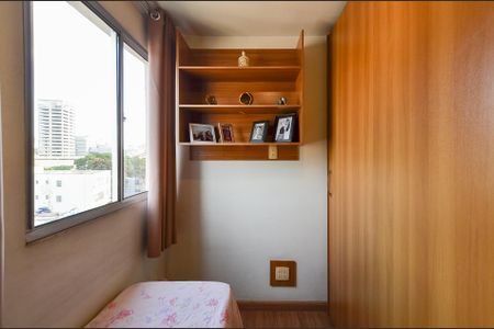 Apartamento à venda com 85m², 4 quartos e 2 vagasQuarto 3