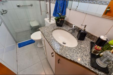 Apartamento à venda com 85m², 4 quartos e 2 vagasBanheiro Suíte 