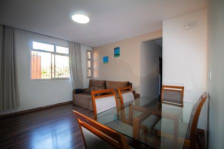 Apartamento à venda com 94m², 3 quartos e 1 vaga Apartamento à venda com 94m², 3 quartos e 1 vagaSala de Estar