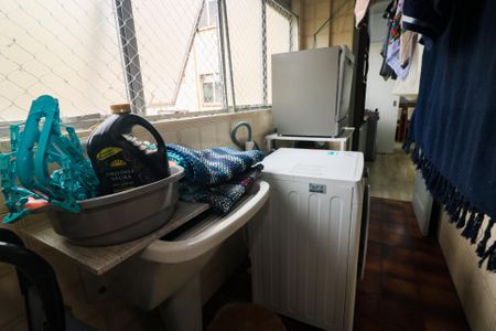 Apartamento à venda com 60m², 2 quartos e 2 vagasÁrea de Serviço