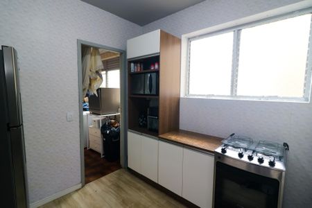 Apartamento à venda com 60m², 2 quartos e 2 vagasCozinha