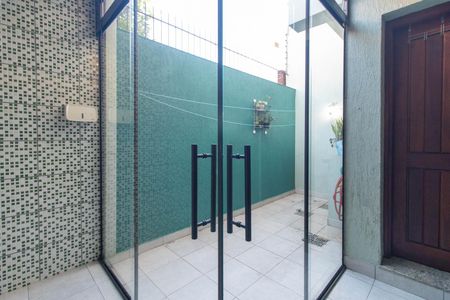 Casa de condomínio para alugar com 156m², 3 quartos e 1 vaga Casa de condomínio para alugar com 156m², 3 quartos e 1 vagaChurrasqueira