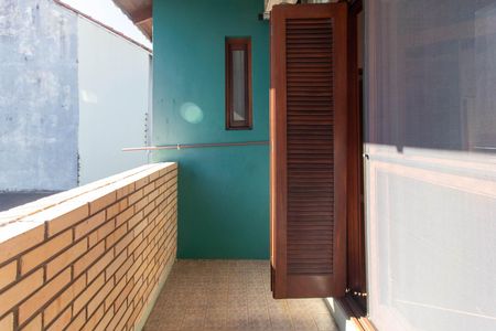 Casa de condomínio para alugar com 156m², 3 quartos e 1 vaga Casa de condomínio para alugar com 156m², 3 quartos e 1 vagaSacada