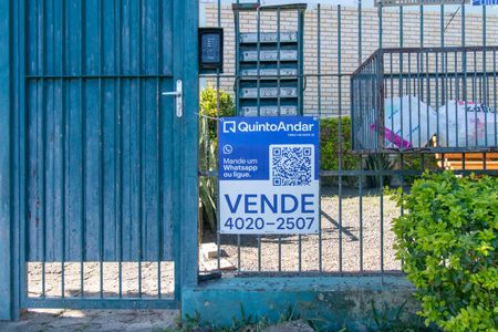 Casa de condomínio para alugar com 156m², 3 quartos e 1 vaga Casa de condomínio para alugar com 156m², 3 quartos e 1 vagaFachada