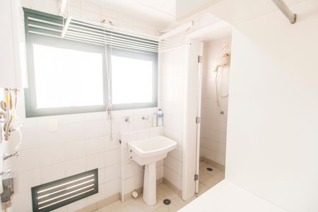Área de Serviço de apartamento à venda com 2 quartos, 94m² em Alphaville Industrial, Barueri
