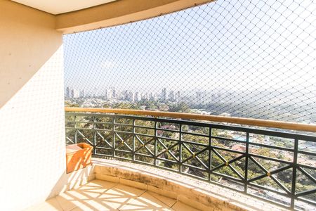 Apartamento à venda com 94m², 2 quartos e 2 vagas Apartamento à venda com 94m², 2 quartos e 2 vagasVaranda