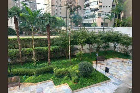 Apartamento à venda com 107m², 3 quartos e 3 vagasÁrea externa
