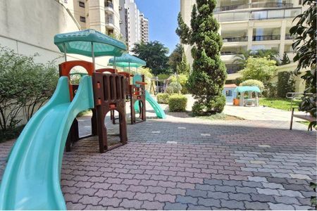 Apartamento à venda com 107m², 3 quartos e 3 vagasÁrea externa