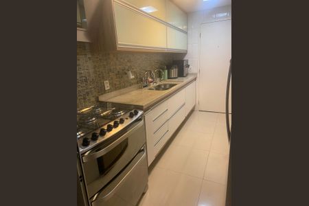 Apartamento à venda com 107m², 3 quartos e 3 vagasCozinha
