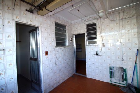 Apartamento à venda com 80m², 2 quartos e 1 vagaÁrea de Serviço