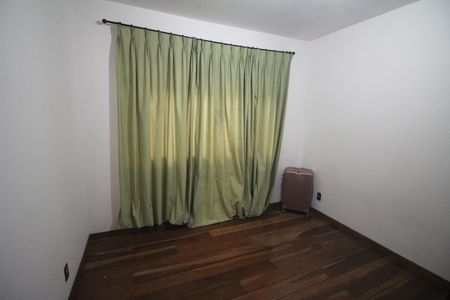 Casa à venda com 360m², 6 quartos e 6 vagasQuarto 3