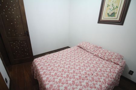 Casa à venda com 360m², 6 quartos e 6 vagasQuarto 4