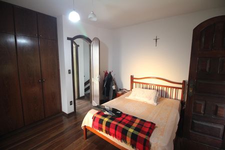 Casa à venda com 360m², 6 quartos e 6 vagasQuarto 2
