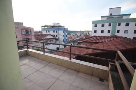 Casa à venda com 360m², 6 quartos e 6 vagasVaranda