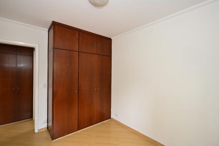 Apartamento à venda com 40m², 1 quarto e 1 vagaQuarto
