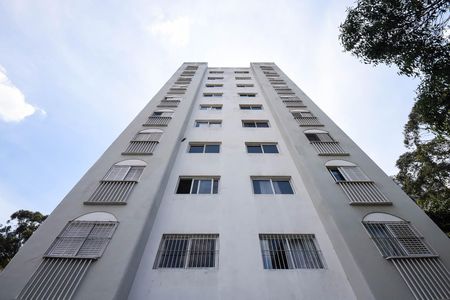 Apartamento à venda com 40m², 1 quarto e 1 vagaFachada