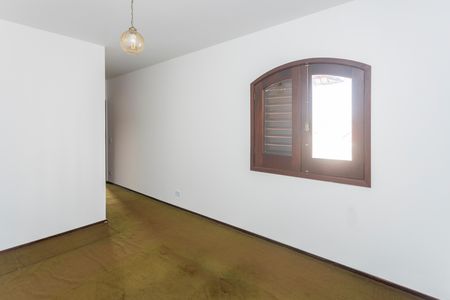 Casa à venda com 202m², 4 quartos e 3 vagasQuarto Suíte