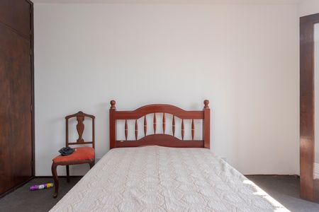 Casa à venda com 202m², 4 quartos e 3 vagasQuarto 2