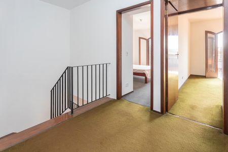Casa à venda com 202m², 4 quartos e 3 vagasCorredor dos Quartos