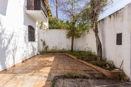 Casa à venda com 202m², 4 quartos e 3 vagasGaragem/Jardim