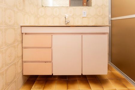 Casa à venda com 202m², 4 quartos e 3 vagasBanheiro da Suíte