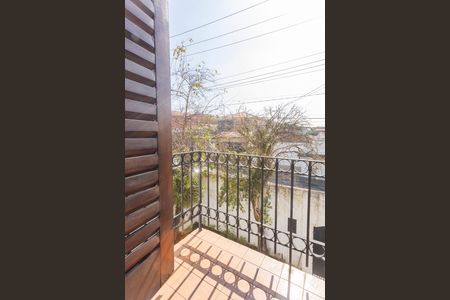 Casa à venda com 202m², 4 quartos e 3 vagasSacada Quarto 3