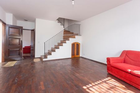 Casa à venda com 202m², 4 quartos e 3 vagasSala