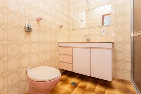 Casa à venda com 202m², 4 quartos e 3 vagasBanheiro da Suíte