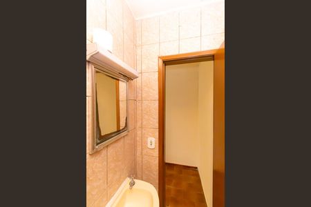 Casa para alugar com 40m², 2 quartos e sem vaga Casa para alugar com 40m², 2 quartos e sem vagaBanheiro