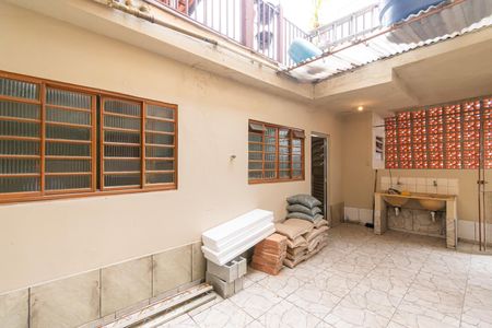 Casa para alugar com 40m², 2 quartos e sem vaga Casa para alugar com 40m², 2 quartos e sem vagaÁrea de Serviço e Quintal