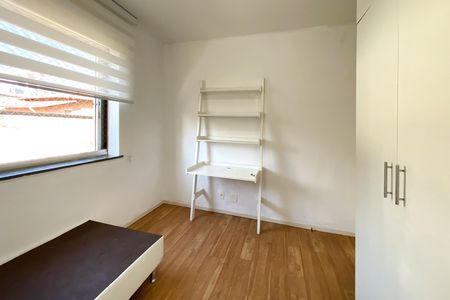 Apartamento para alugar com 160m², 4 quartos e 2 vagas Apartamento para alugar com 160m², 4 quartos e 2 vagasQuarto 2