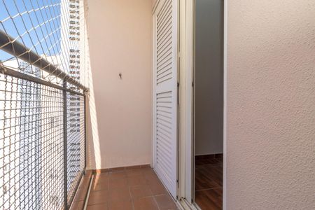 Apartamento para alugar com 60m², 2 quartos e 1 vaga Apartamento para alugar com 60m², 2 quartos e 1 vagaVaranda do quarto