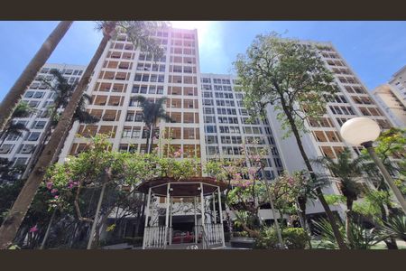 Apartamento à venda com 75m², 2 quartos e 1 vaga Apartamento à venda com 75m², 2 quartos e 1 vagacoreto