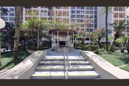 Apartamento à venda com 75m², 2 quartos e 1 vaga Apartamento à venda com 75m², 2 quartos e 1 vagacoreto