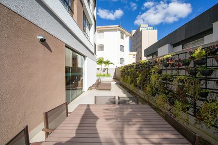 Studio para alugar com 40m², 1 quarto e 1 vaga Studio para alugar com 40m², 1 quarto e 1 vagaAREA DE PISCINA