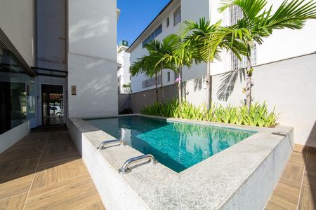Studio para alugar com 40m², 1 quarto e 1 vaga Studio para alugar com 40m², 1 quarto e 1 vagaPSCINA