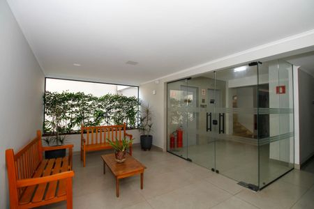 Apartamento à venda com 80m², 2 quartos e 1 vaga Apartamento à venda com 80m², 2 quartos e 1 vagaHall Social